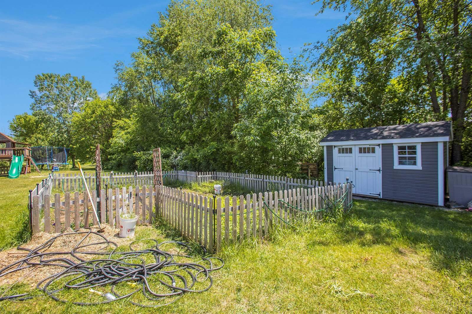 4379 Oakland Hills Drive, Dorr, MI 49323