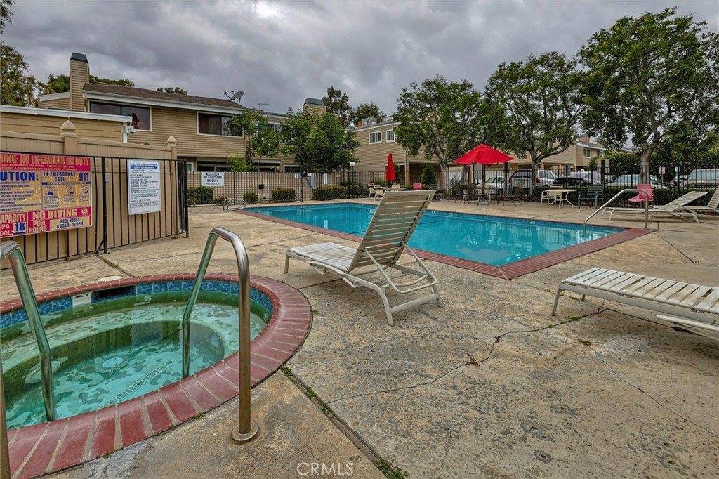 9924 Sepulveda Boulevard, #4, Mission Hills (San Fernando), CA 91345