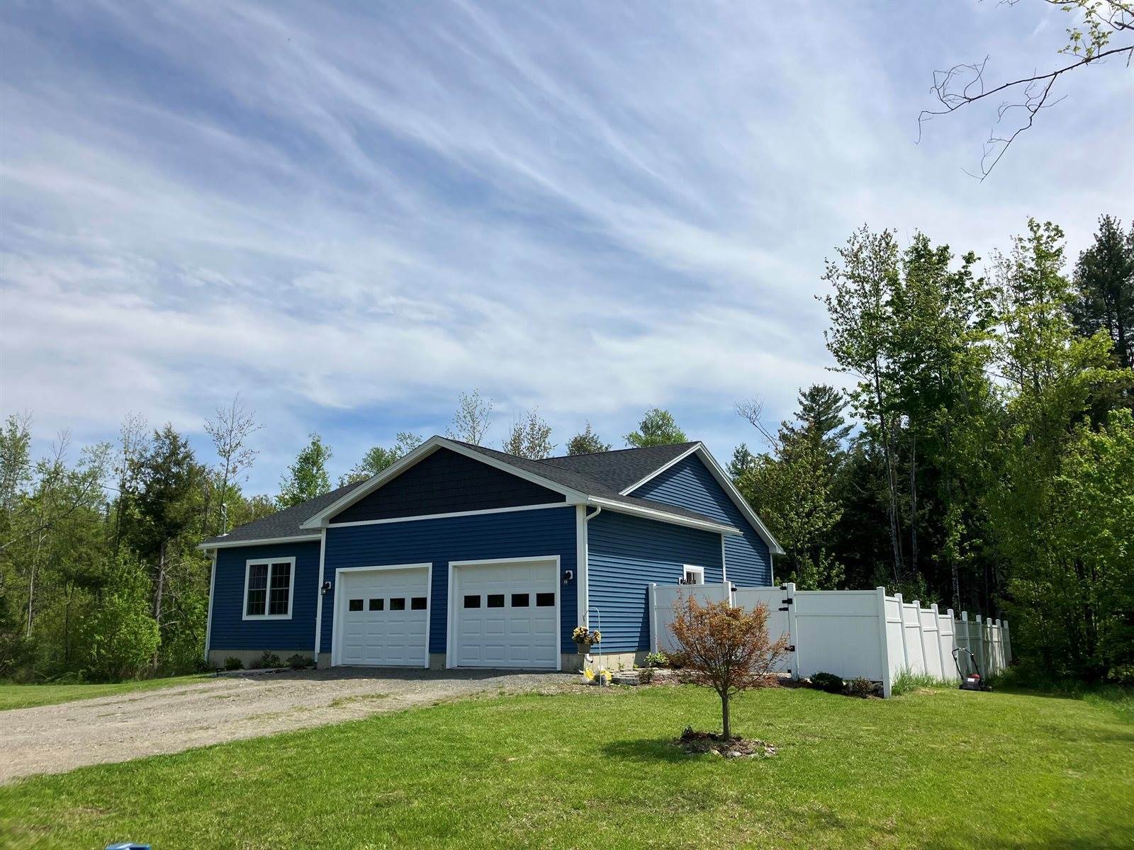 57 Lindsay Drive, Levant, ME 04456