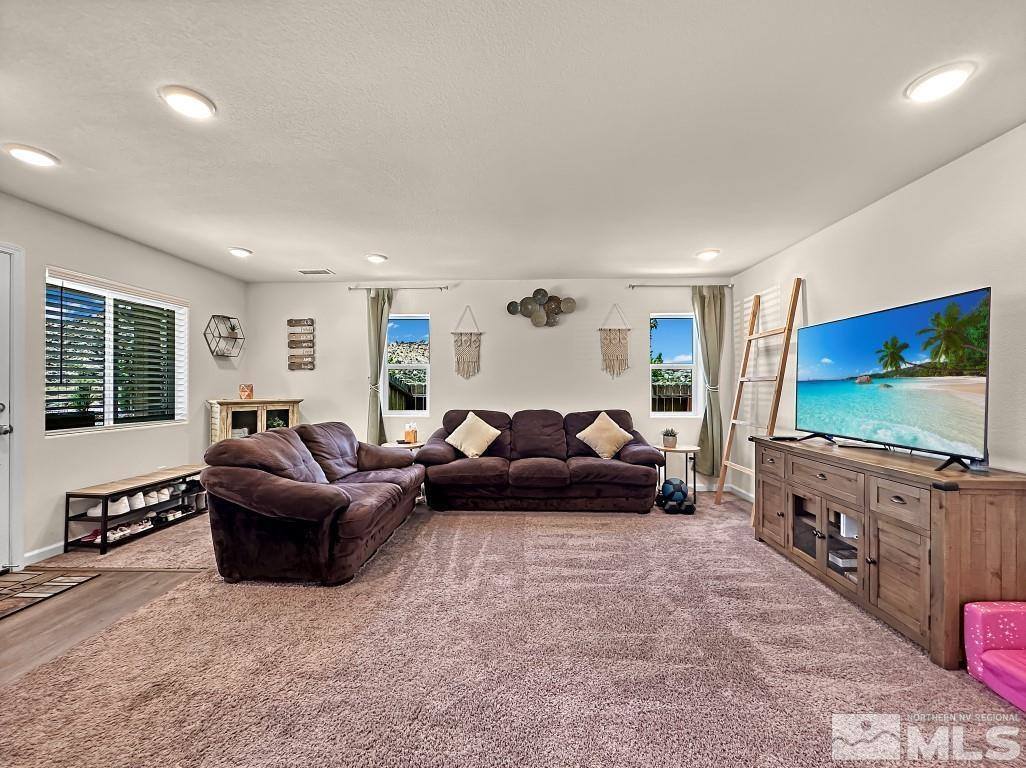 343 Double Spring Dr, Reno, NV 89506