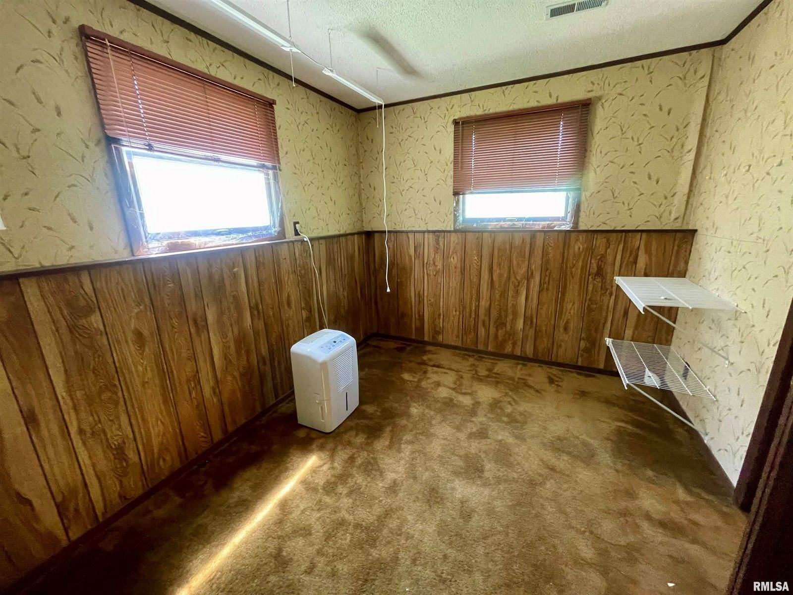 1102 27TH Avenue Court, Silvis, IL 61282