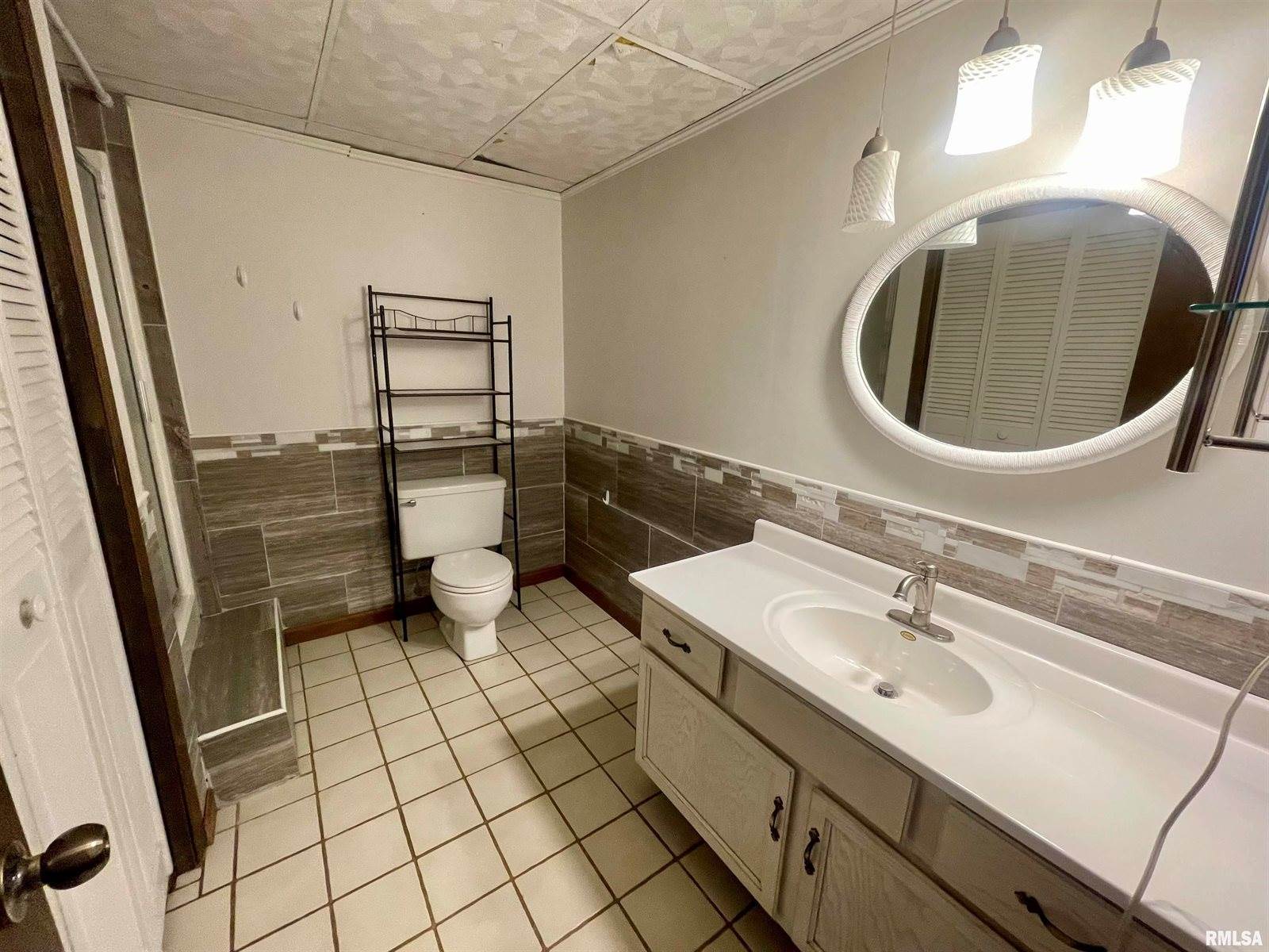 1102 27TH Avenue Court, Silvis, IL 61282