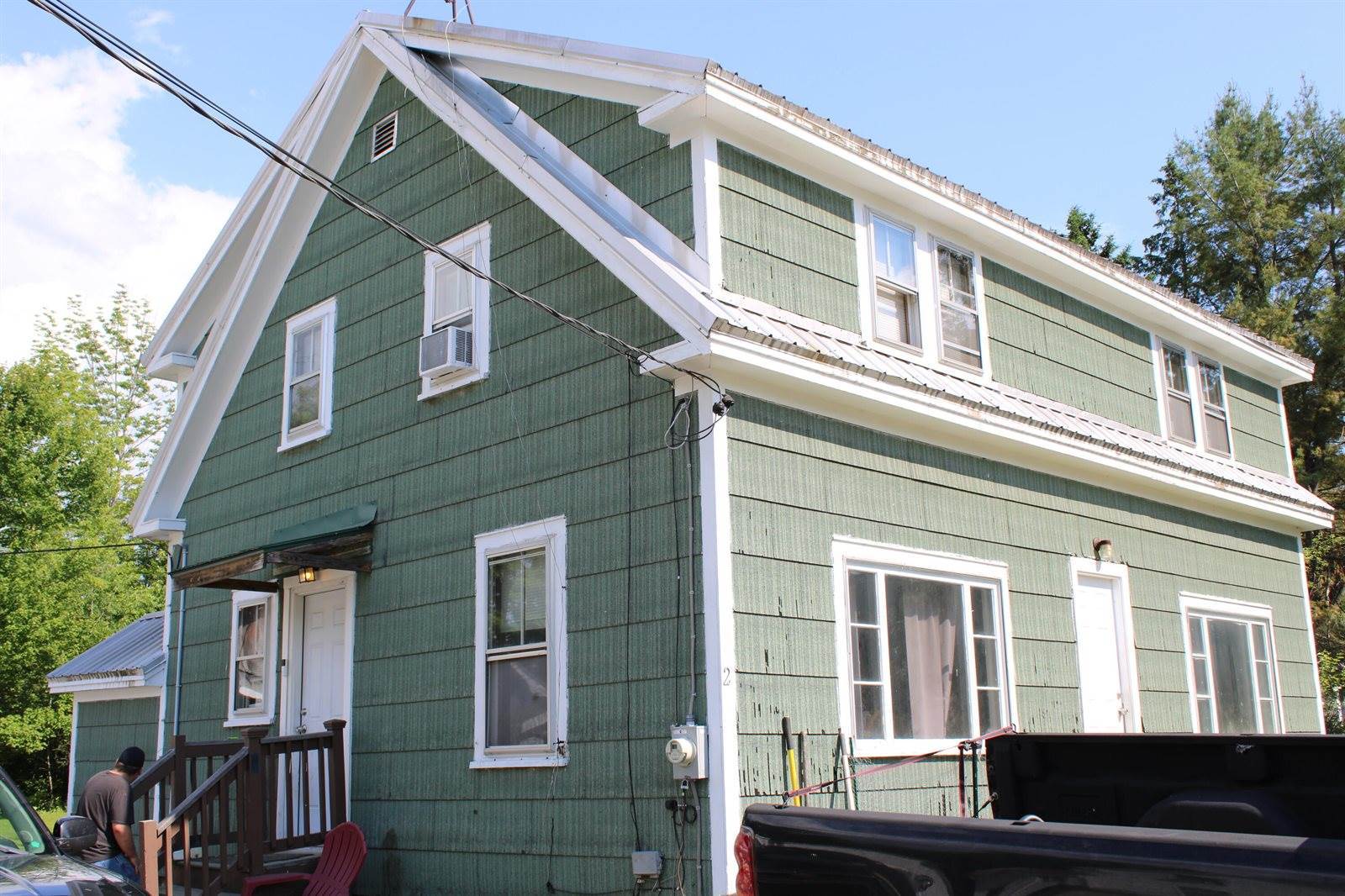 28 Dartmouth Street, Skowhegan, ME 04976