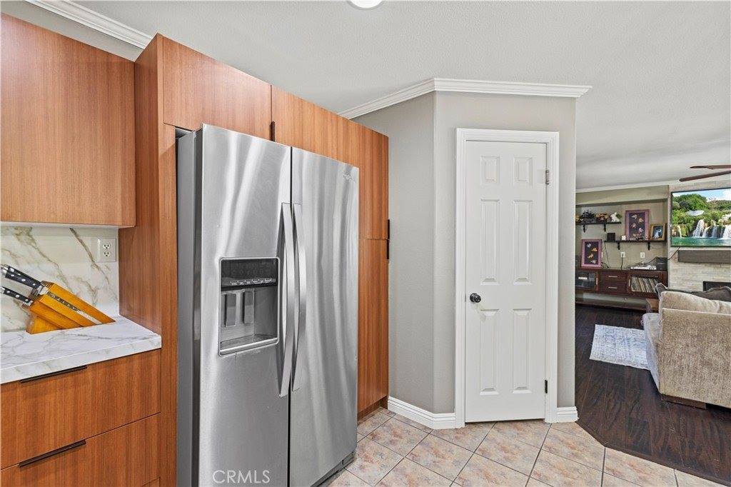 17755 Maplehurst Place, Canyon Country, CA 91387