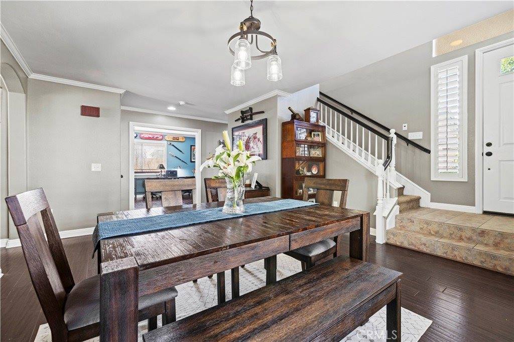 17755 Maplehurst Place, Canyon Country, CA 91387