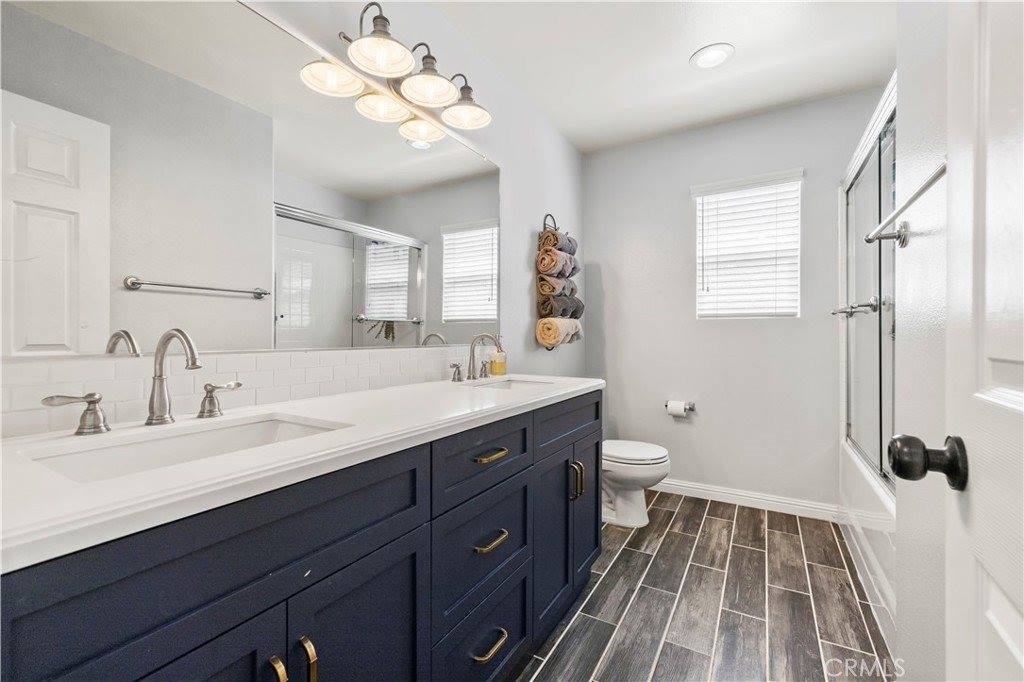 17755 Maplehurst Place, Canyon Country, CA 91387