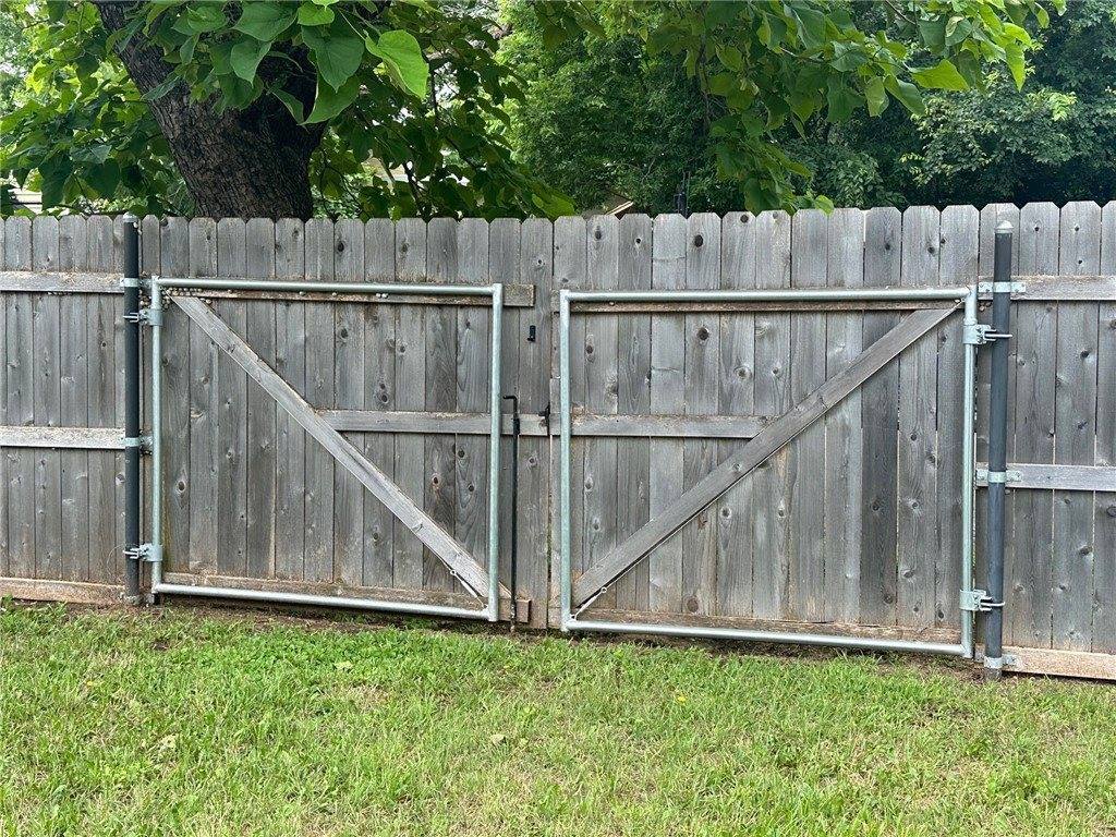 2025 McKenzie Avenue, Waco, TX 76708