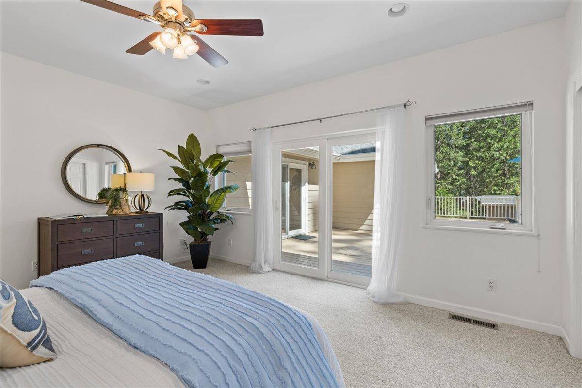 13511 North Meadow View Drive, Grass Valley, CA 95945