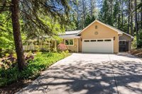 13511 North Meadow View Drive, Grass Valley, CA 95945