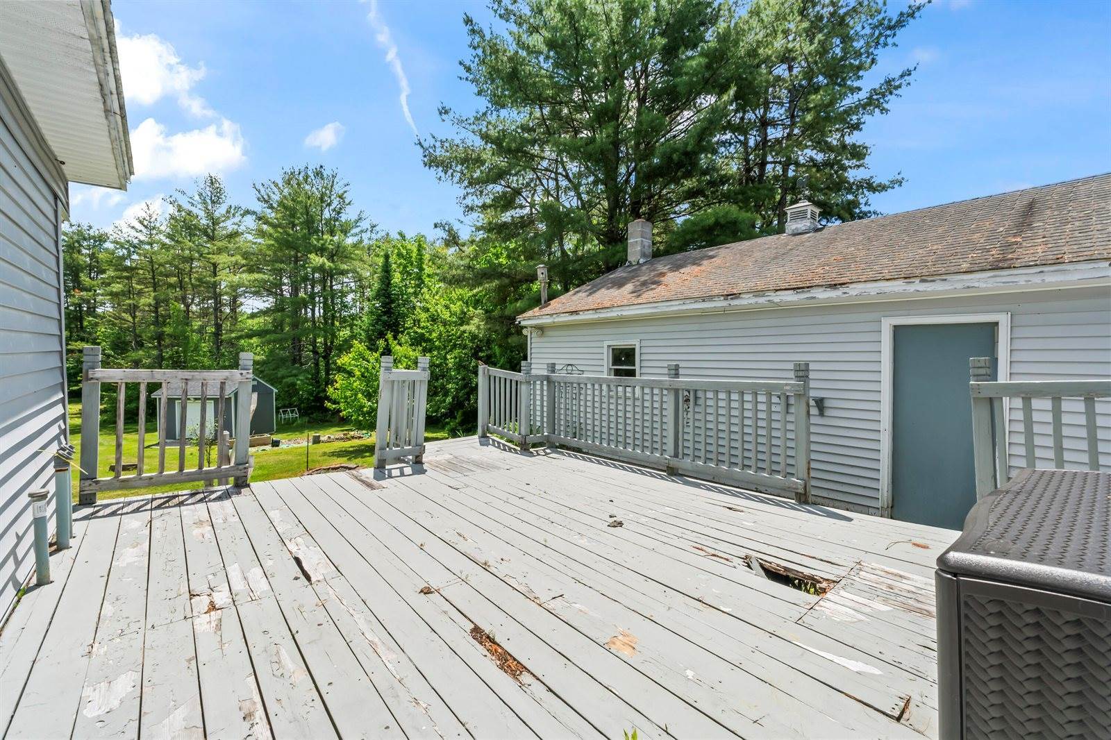 315 Windsor Road, Chelsea, ME 04330