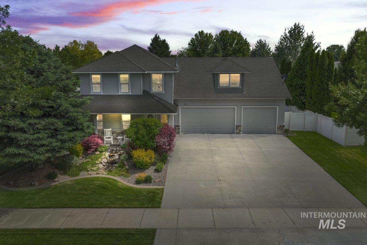 665 W Bear Track Dr, Meridian, ID 83642