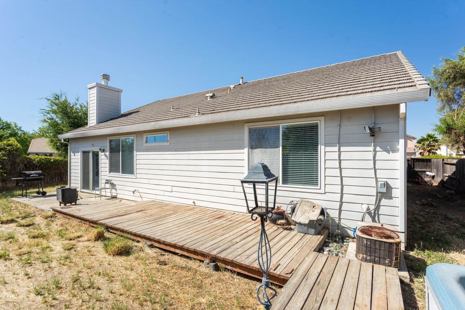 1584 Tadpole Way, Marysville, CA 95901