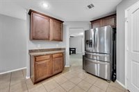 2015 Nature Drive, Heartland, TX 75126