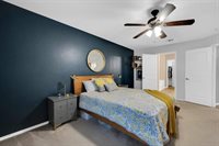 2015 Nature Drive, Heartland, TX 75126