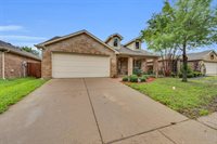 2015 Nature Drive, Heartland, TX 75126