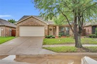 2015 Nature Drive, Heartland, TX 75126