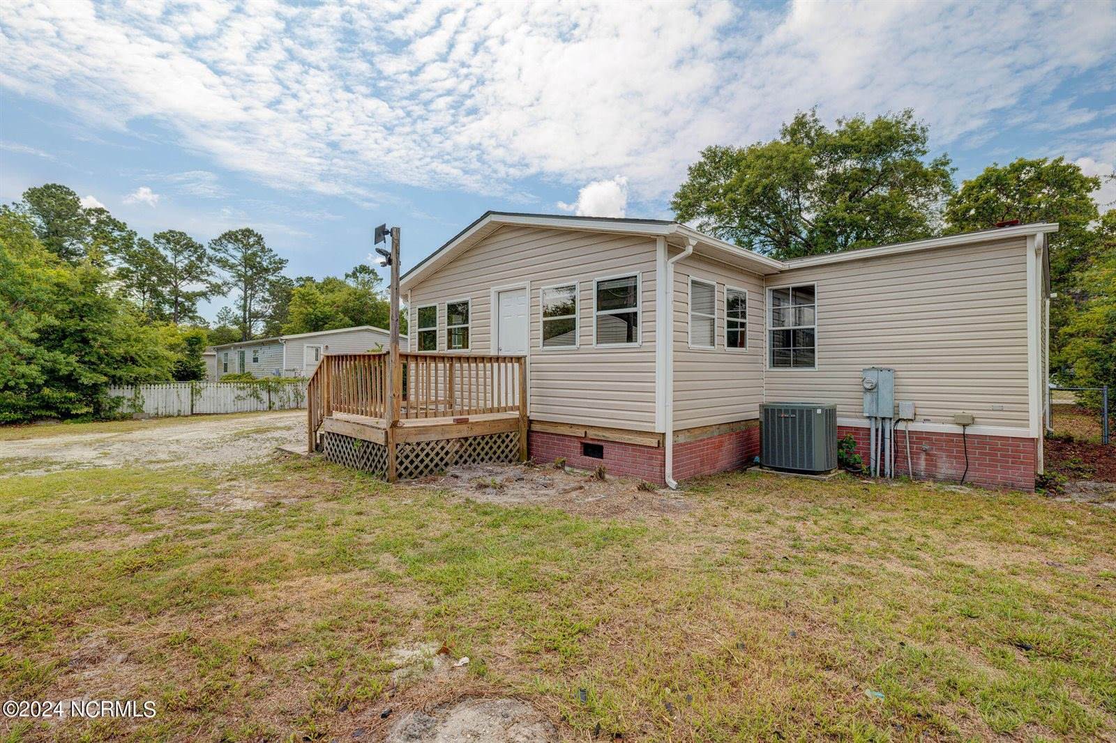 208 Mccormick Lane, Wilmington, NC 28411