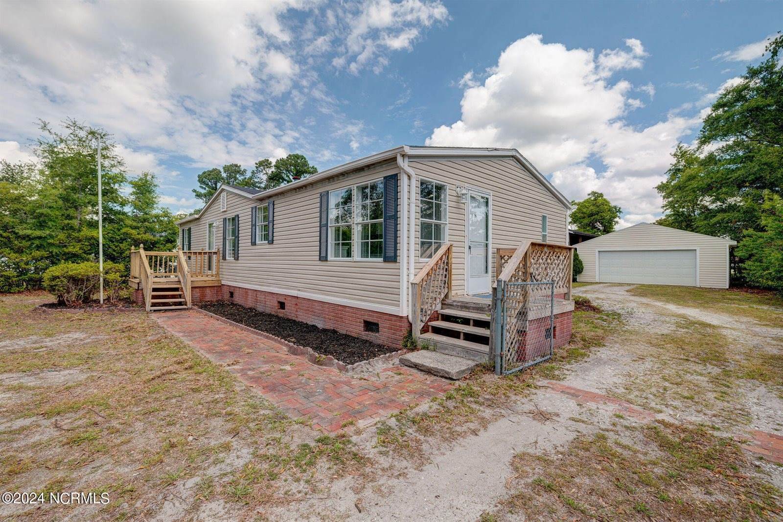 208 Mccormick Lane, Wilmington, NC 28411