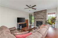 8751 Drummond Estates Drive, Kernersville, NC 27284