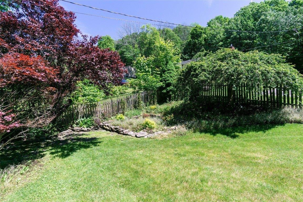 905 Cherry Lane, Vestal, NY 13850