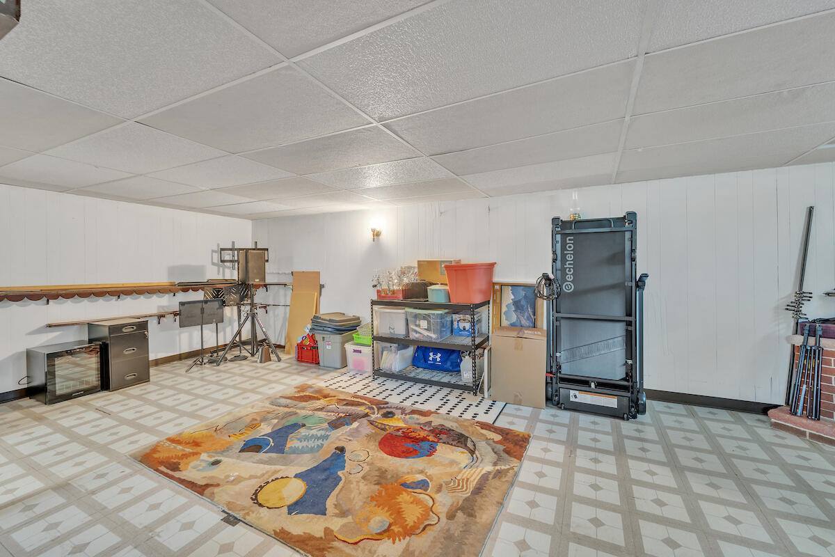 6411 South 19th St, Milwaukee, WI 53211