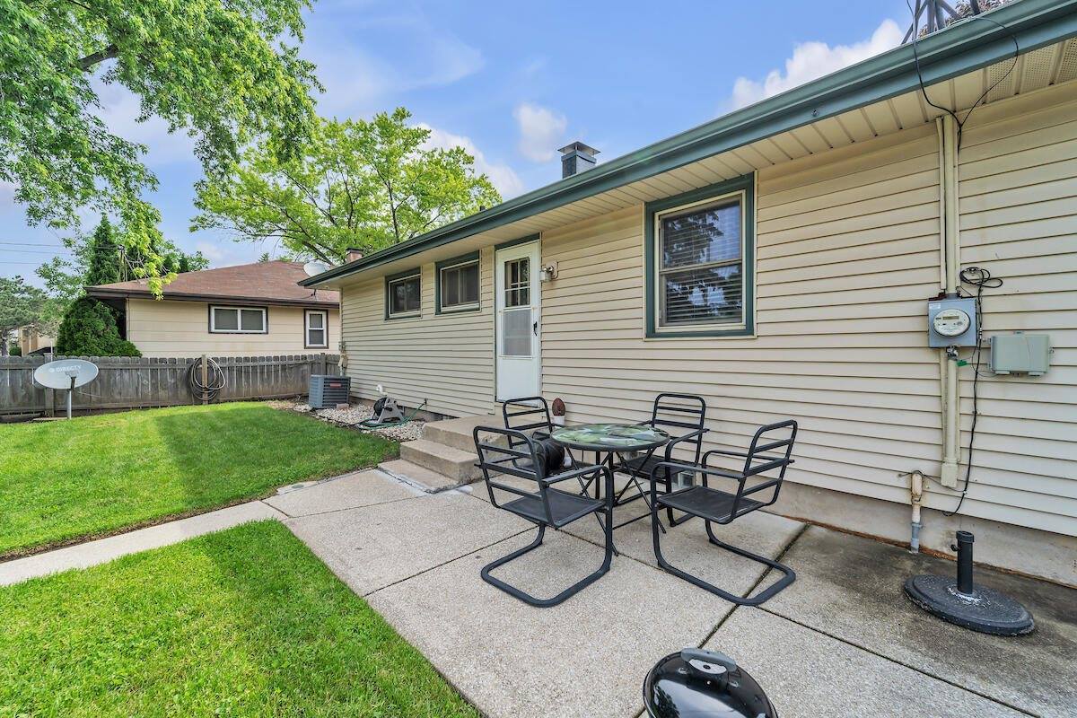 6411 South 19th St, Milwaukee, WI 53211