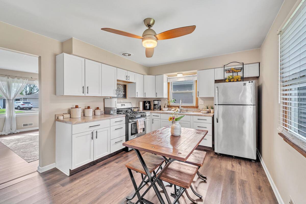 6411 South 19th St, Milwaukee, WI 53211