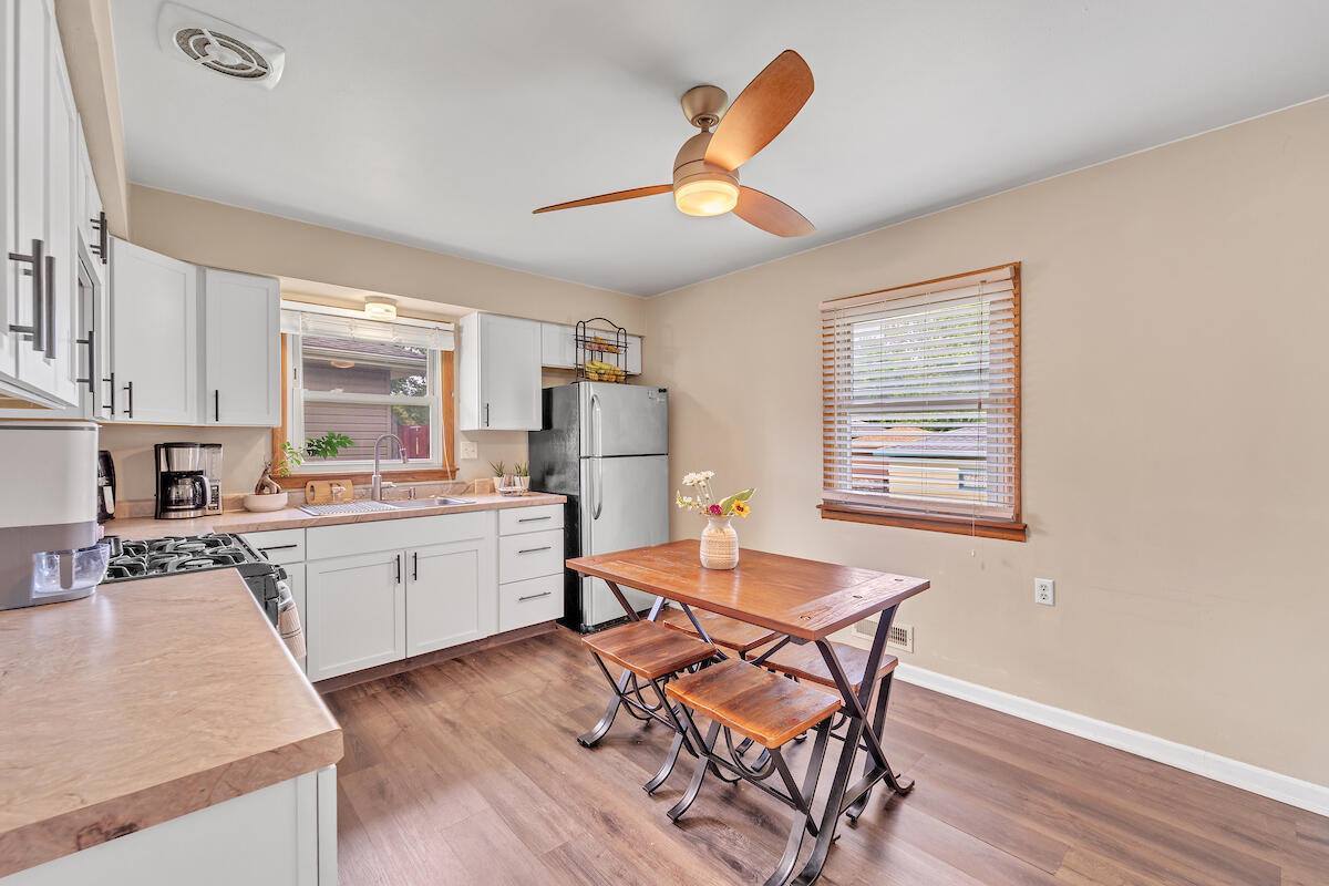 6411 South 19th St, Milwaukee, WI 53211