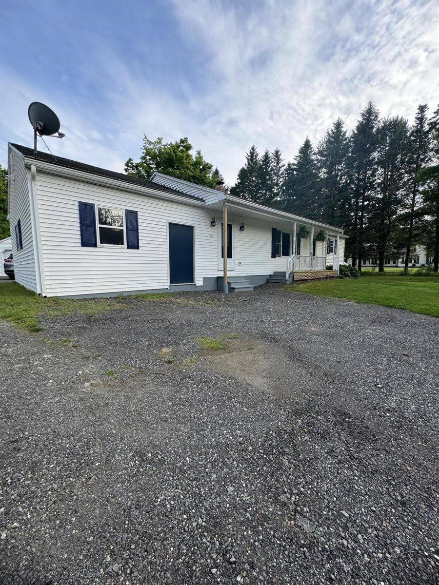 26 McPhetres Road, Sangerville, ME 04479