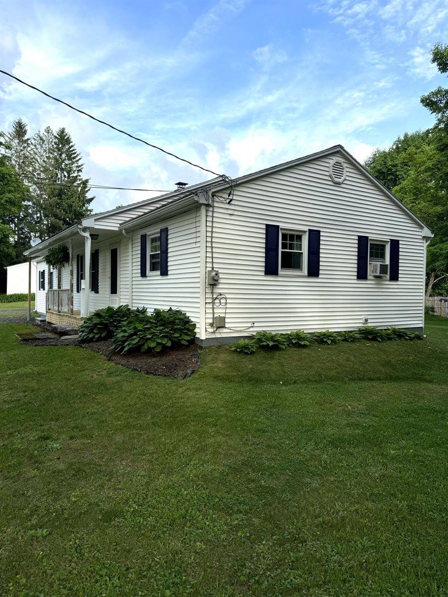 26 McPhetres Road, Sangerville, ME 04479