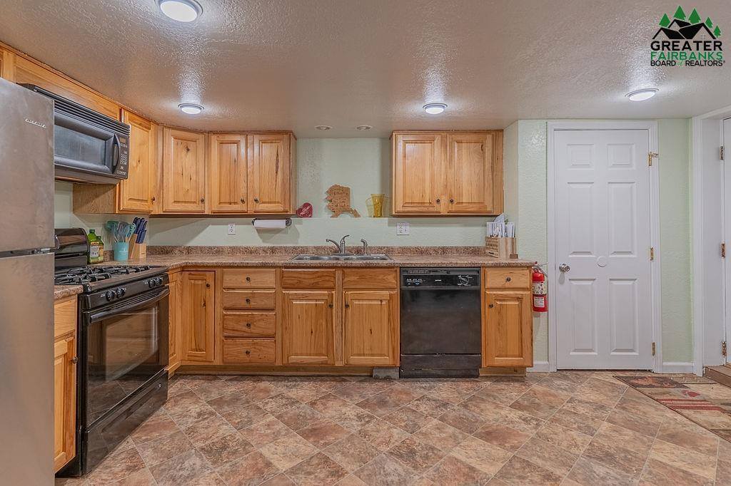 1803 Lillian Street, Fairbanks, AK 99701