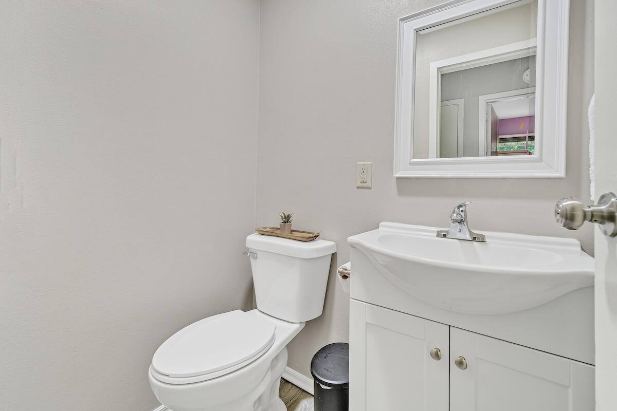 3201 South 67th St, Milwaukee, WI 53219