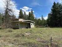 242 Lodgepole Ln, Moyie Springs, ID 83845