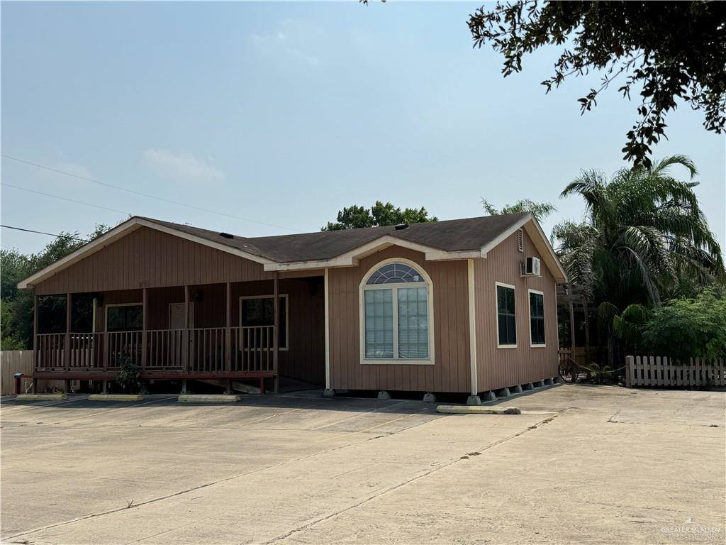 4021 North Mile 4 1/2 Road West, Weslaco, TX 78599