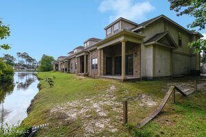 314 Capri Place, Ocean Springs, MS 39564