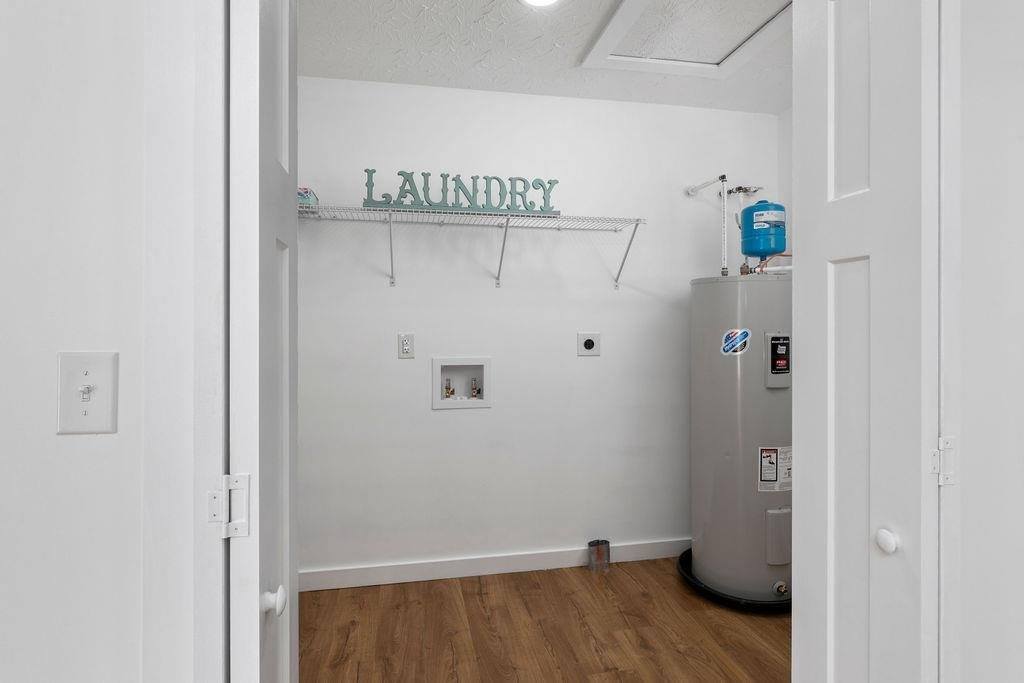 1221 S Delphine Ave, Waynesboro, VA 22980