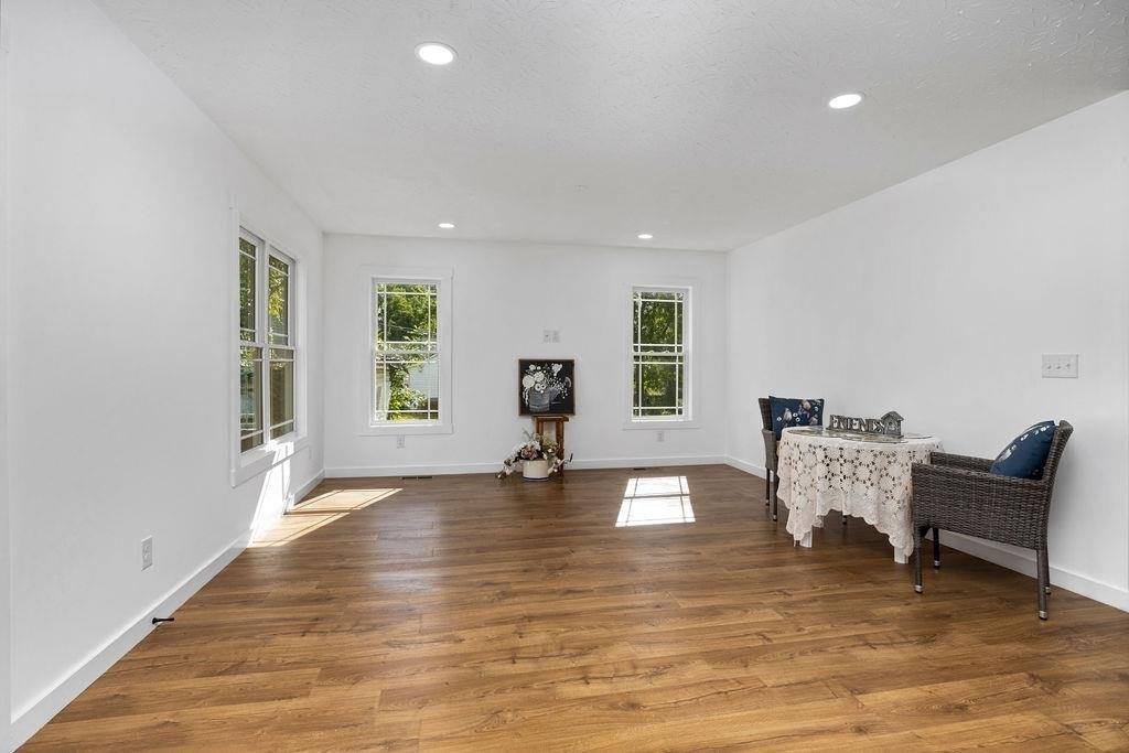 1221 S Delphine Ave, Waynesboro, VA 22980