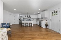 1221 S Delphine Ave, Waynesboro, VA 22980