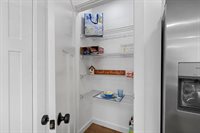 1221 S Delphine Ave, Waynesboro, VA 22980