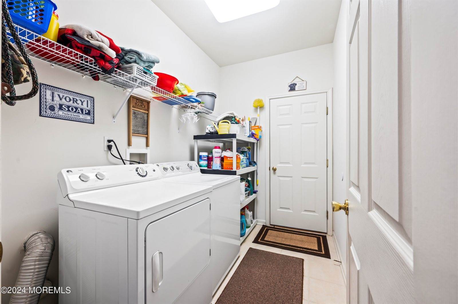 8 Aidan Lane, Jackson, NJ 08527