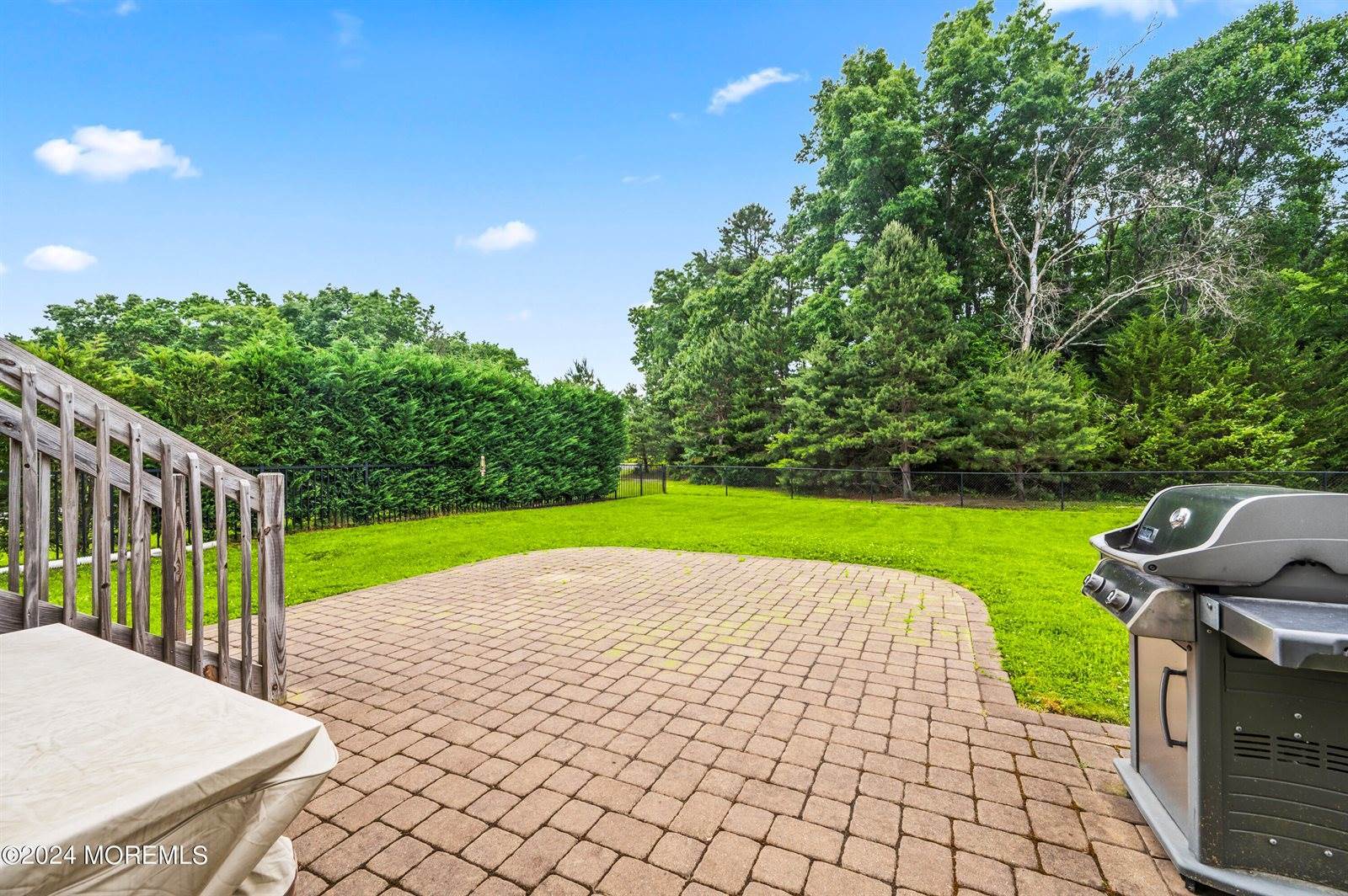 8 Aidan Lane, Jackson, NJ 08527