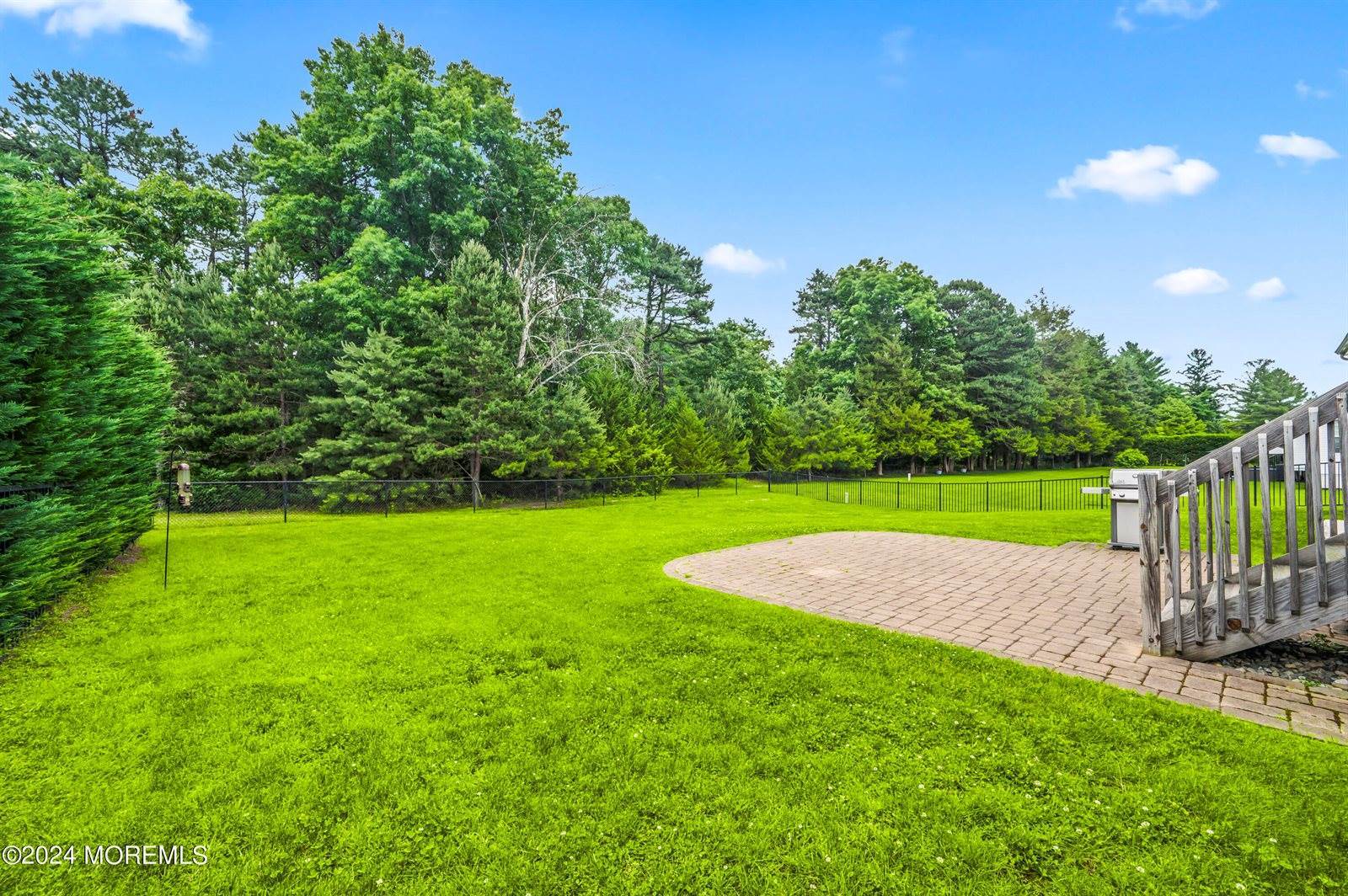 8 Aidan Lane, Jackson, NJ 08527