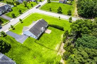 8 Aidan Lane, Jackson, NJ 08527