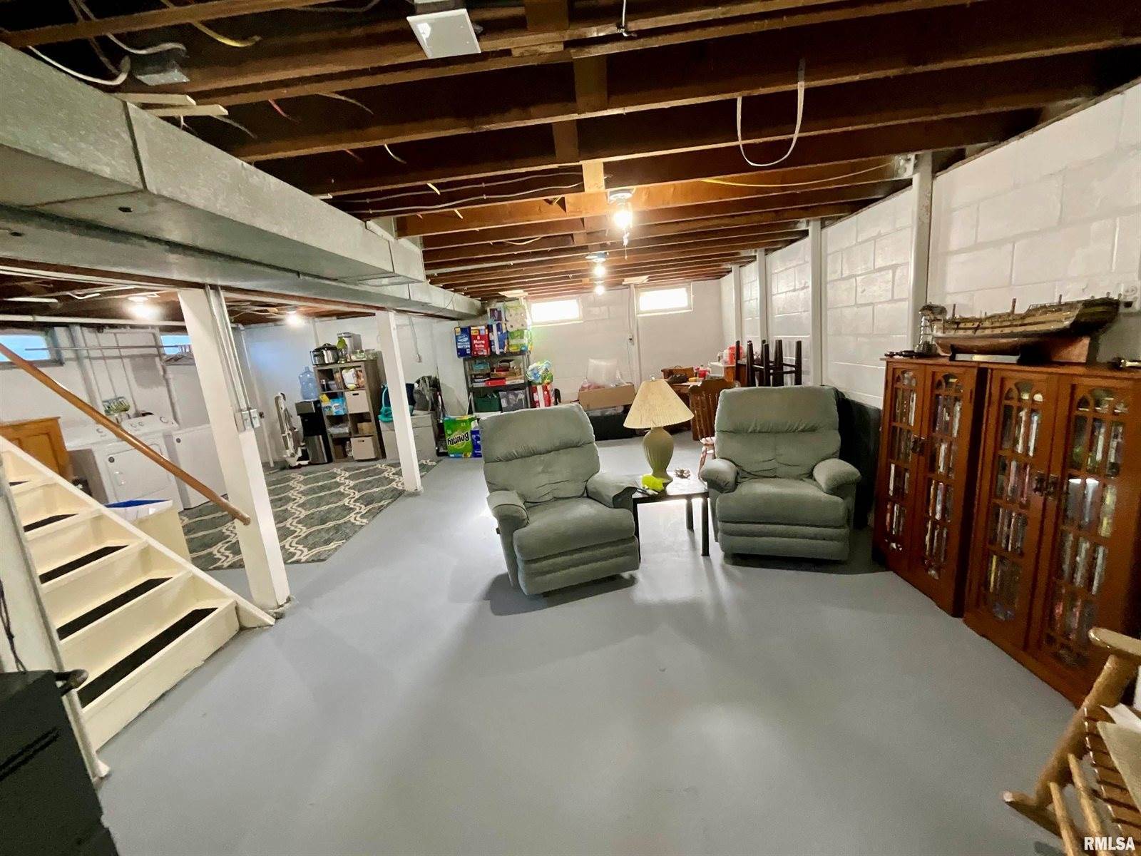 552 29TH Avenue, East Moline, IL 61244