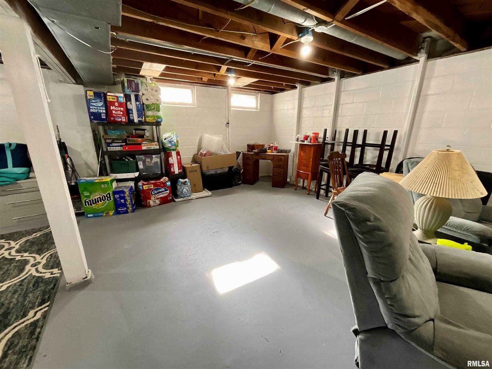 552 29TH Avenue, East Moline, IL 61244