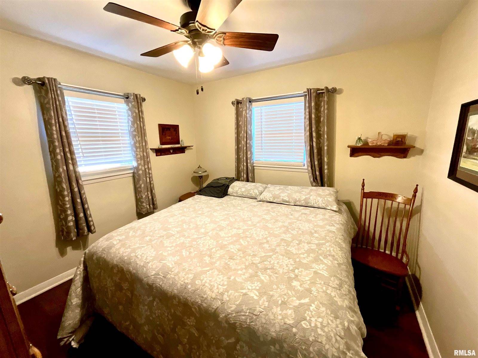 552 29TH Avenue, East Moline, IL 61244