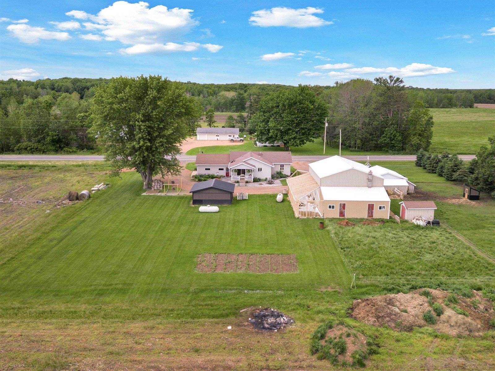 7992 County Road F, Arpin, WI 54410