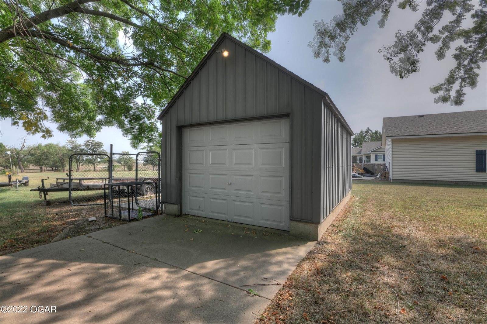 82 SE 40th Lane, Lamar, MO 64759