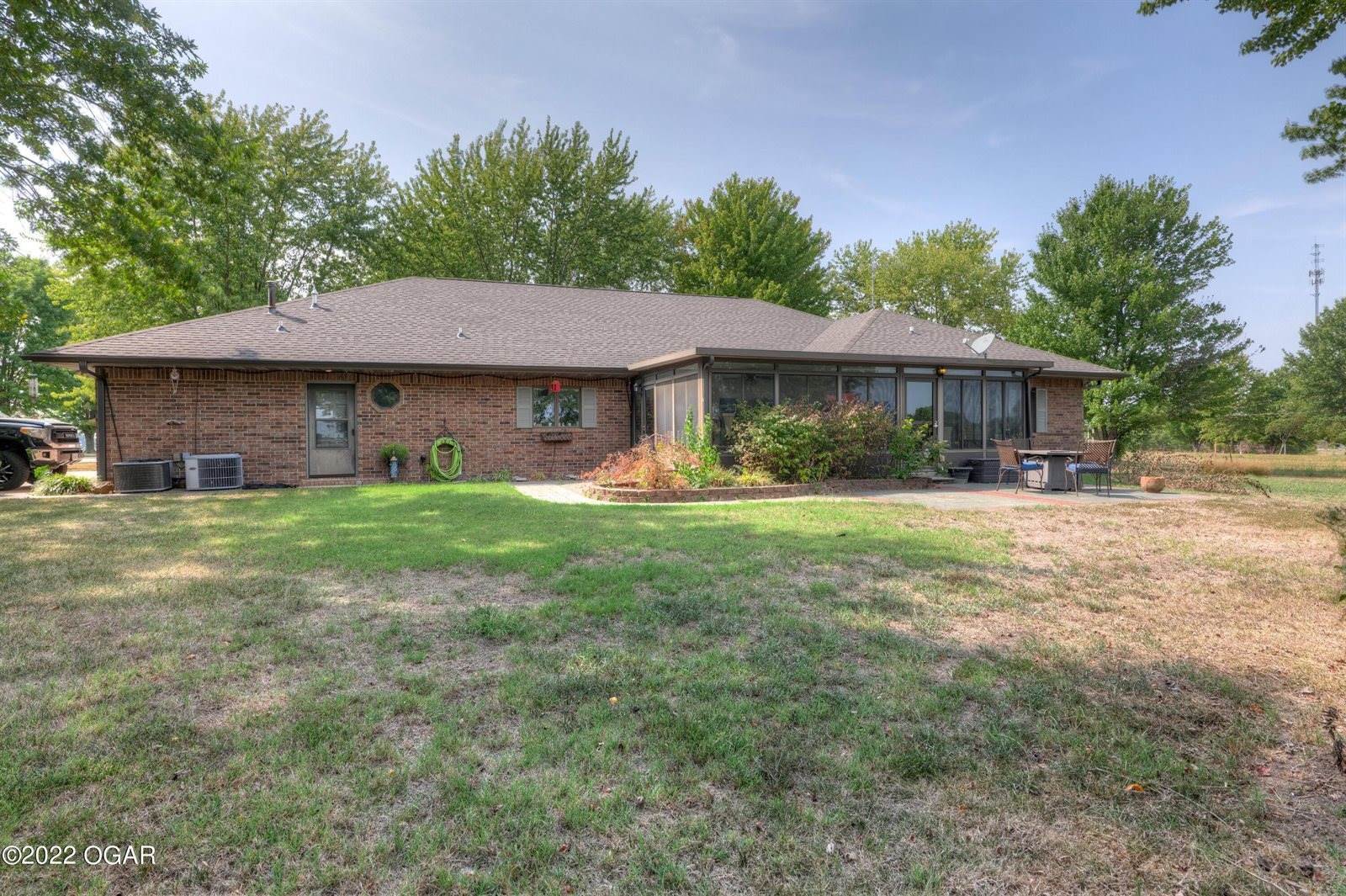 82 SE 40th Lane, Lamar, MO 64759