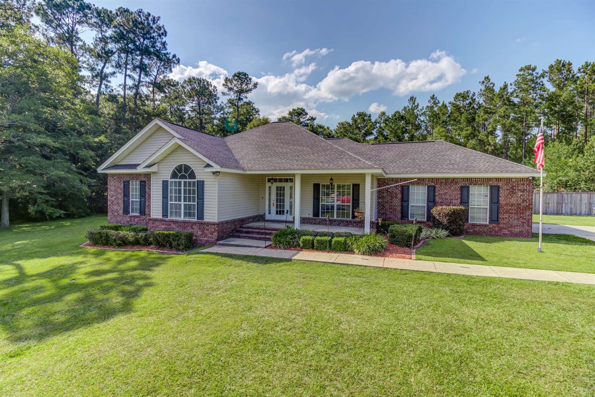 11913 Bluff Ridge Road, Vancleave, MS 39565